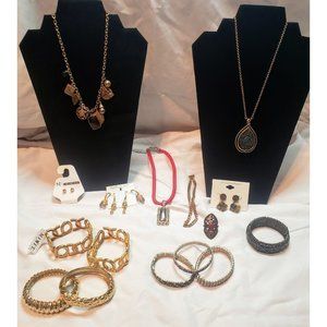 Group of Costume Jewelry, 15 pieces